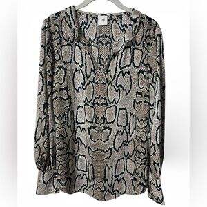 Cabi Women’s Serpentine Snake Print Black and Cream Blouse